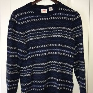 *NEW* Levi’s Crewneck Sweater